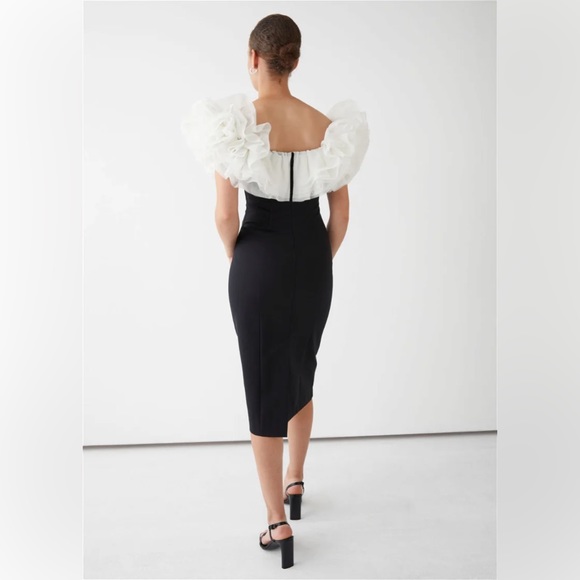 & Other Stories Off Shoulder Tulle Midi Dress. New with tag. Size US8. - Picture 2 of 7